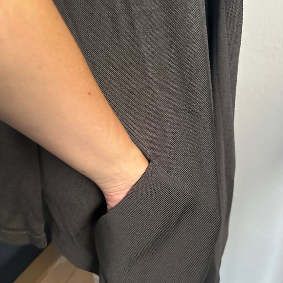 AKRIS Silk Knit Cardigan Charcoal size US 4 Shark tooth Hem - Picture 9 of 14